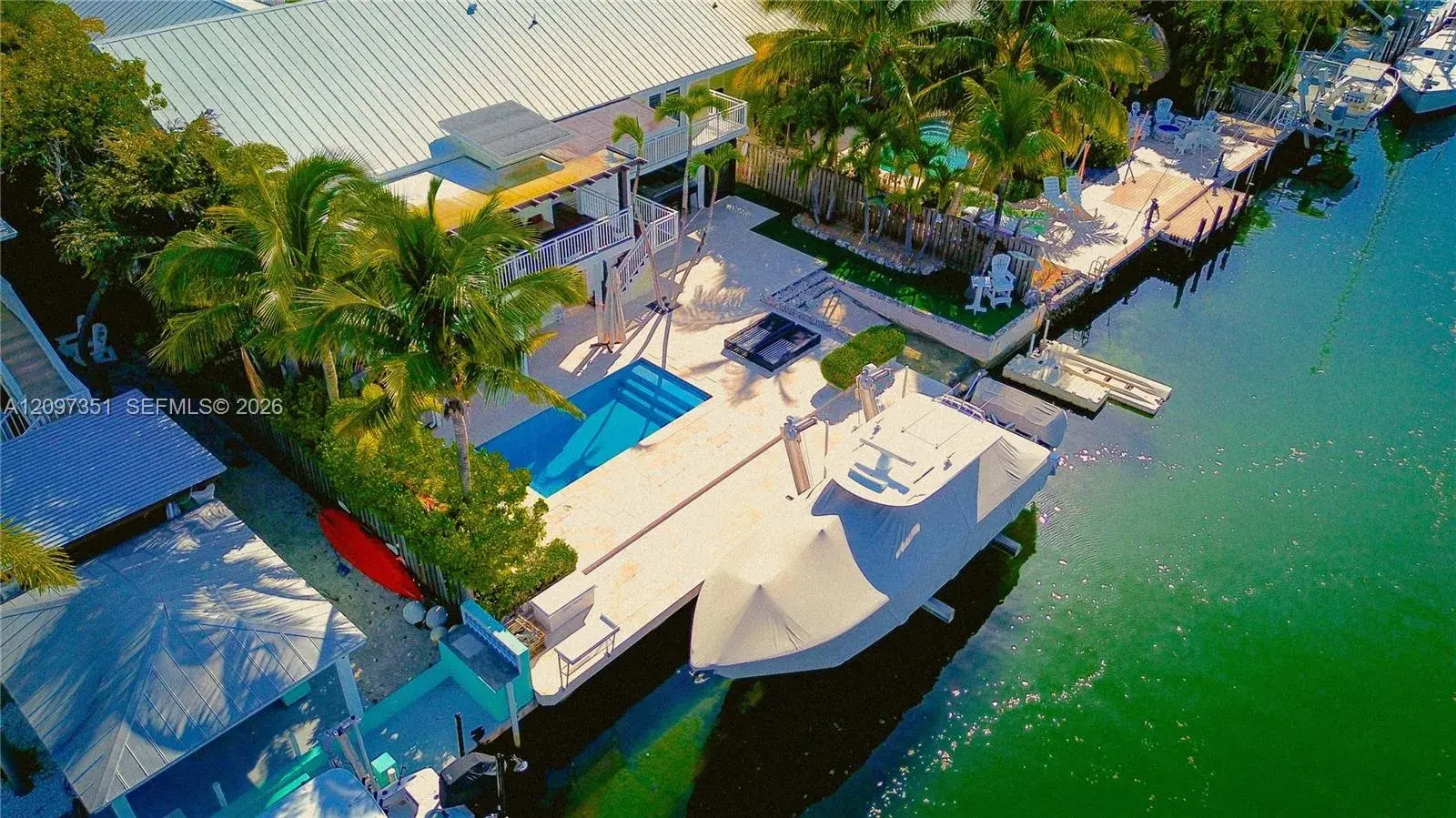 4 bedroom 4 bath Residential for sale at 149 Harbor Dr, Tavernier FL 33070