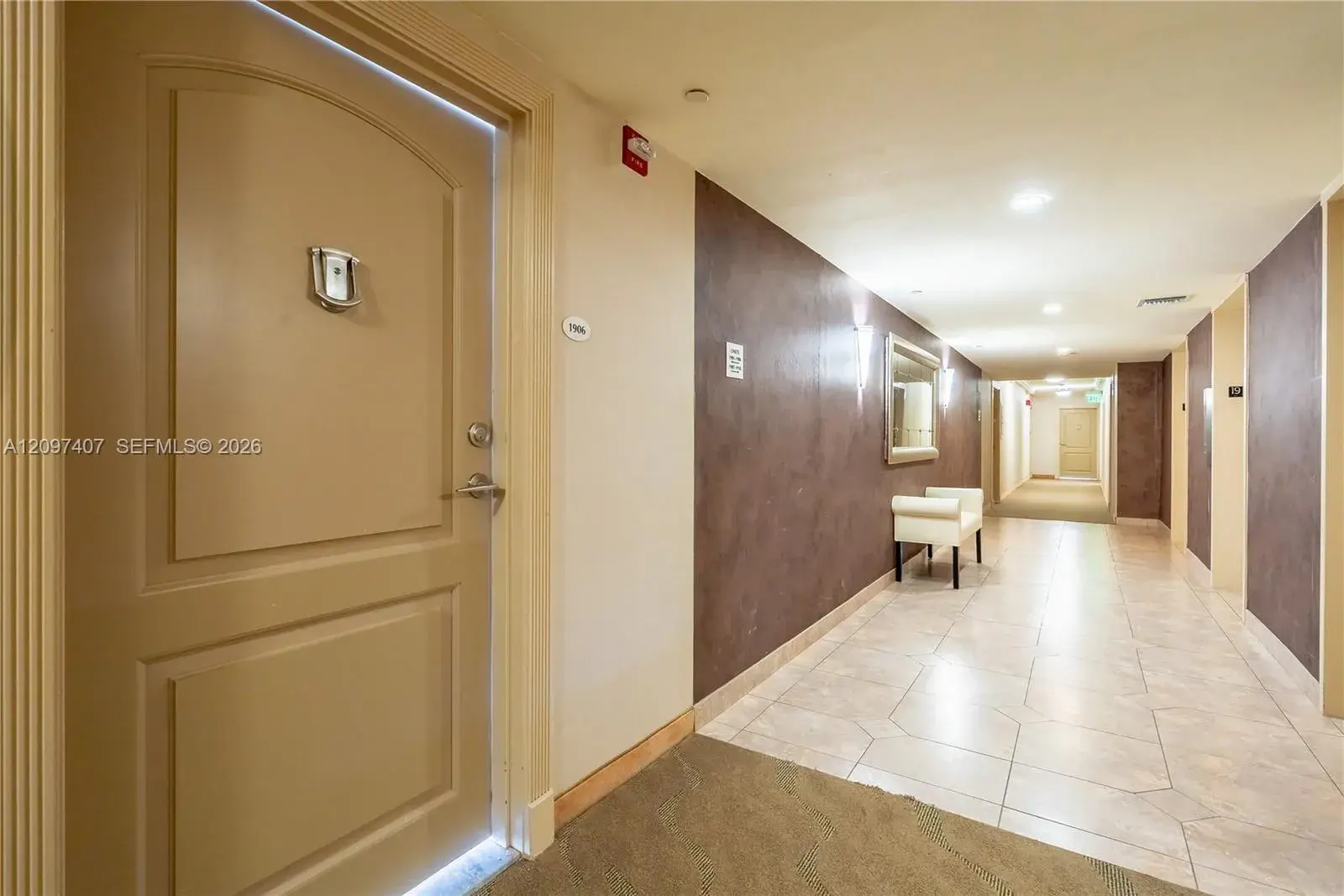 3675 N Country Club Dr # 1906, Aventura FL 33180