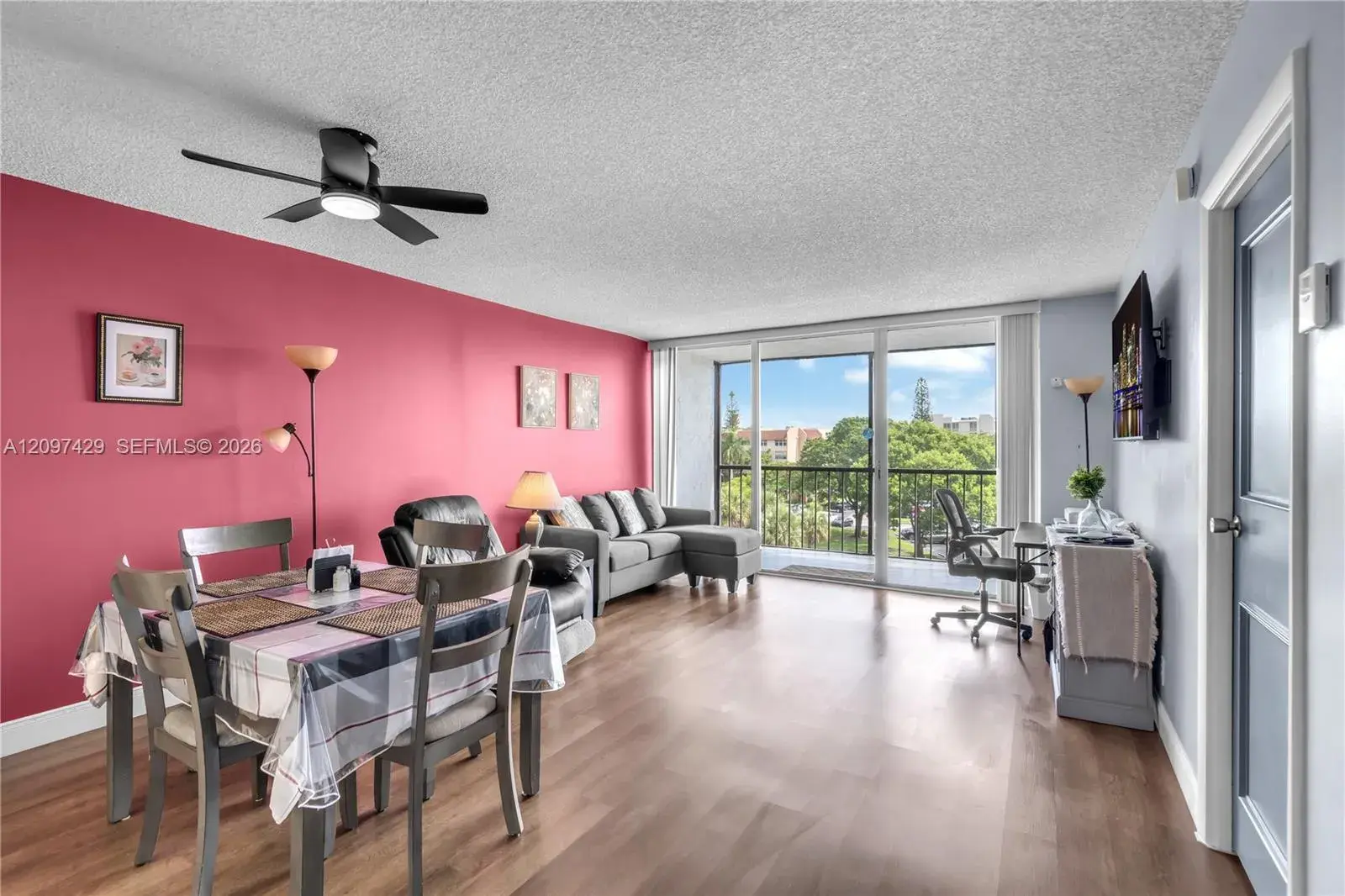 3821 Environ Blvd # 502, Lauderhill FL 33319