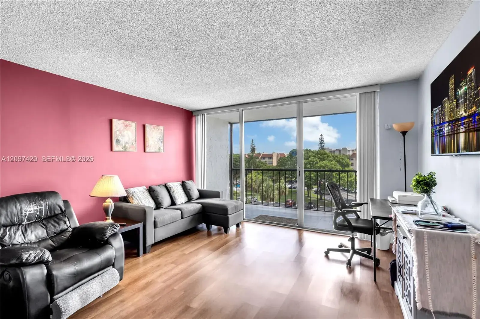 3821 Environ Blvd # 502, Lauderhill FL 33319