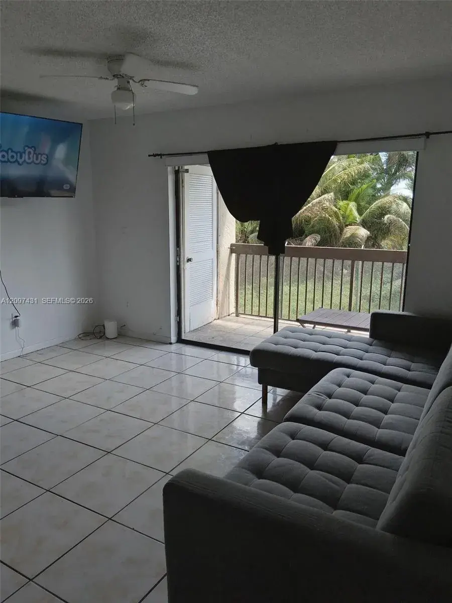 2 bedroom 2 bath Residential for sale at 415 NW 210th St # 203, Miami Gardens FL 33169
