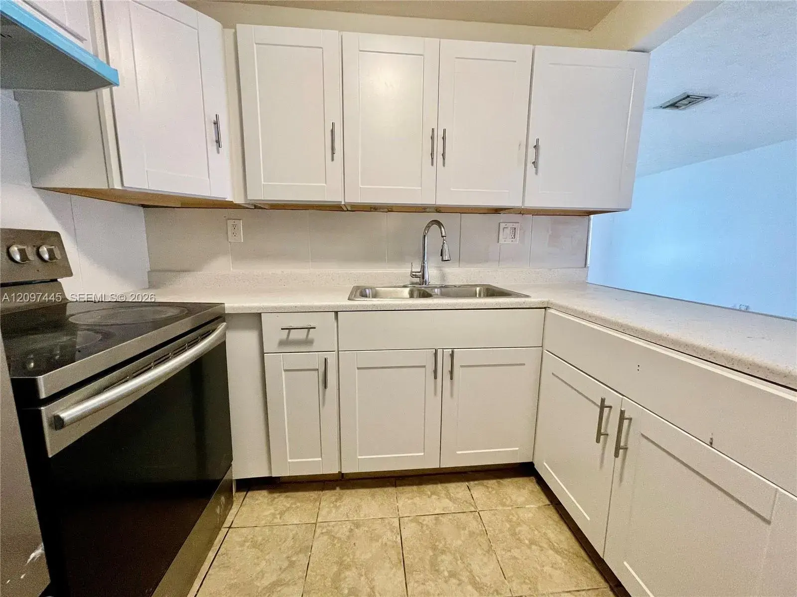 3 bedroom 1 bath Residential Lease for rent at 2621 Riverland Dr # B, Fort Lauderdale FL 33312