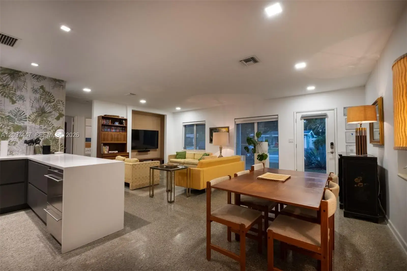 401 NW 28th Ct, Wilton Manors FL 33311