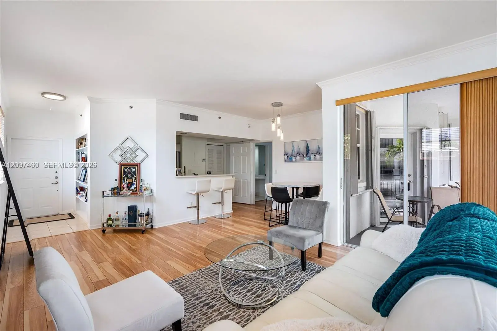 1 bedroom 1 bath Residential Lease for rent at 3255 NE 184th St # 12320, Aventura FL 33160
