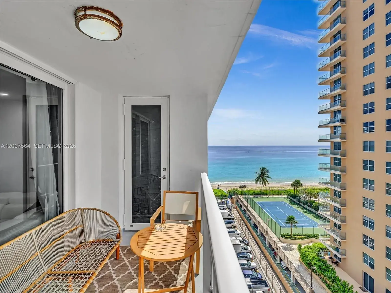1 bedroom 1 bath Residential for sale at 1904 S Ocean Dr # 905, Hallandale Beach FL 33009