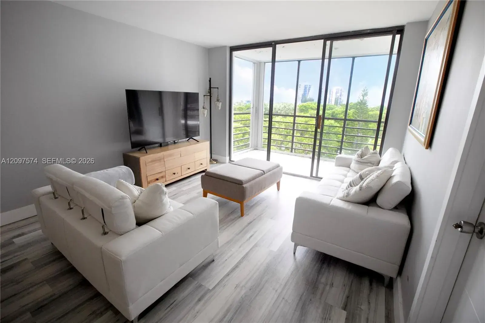 20500 W Country Club Dr # 714, Aventura FL 33180