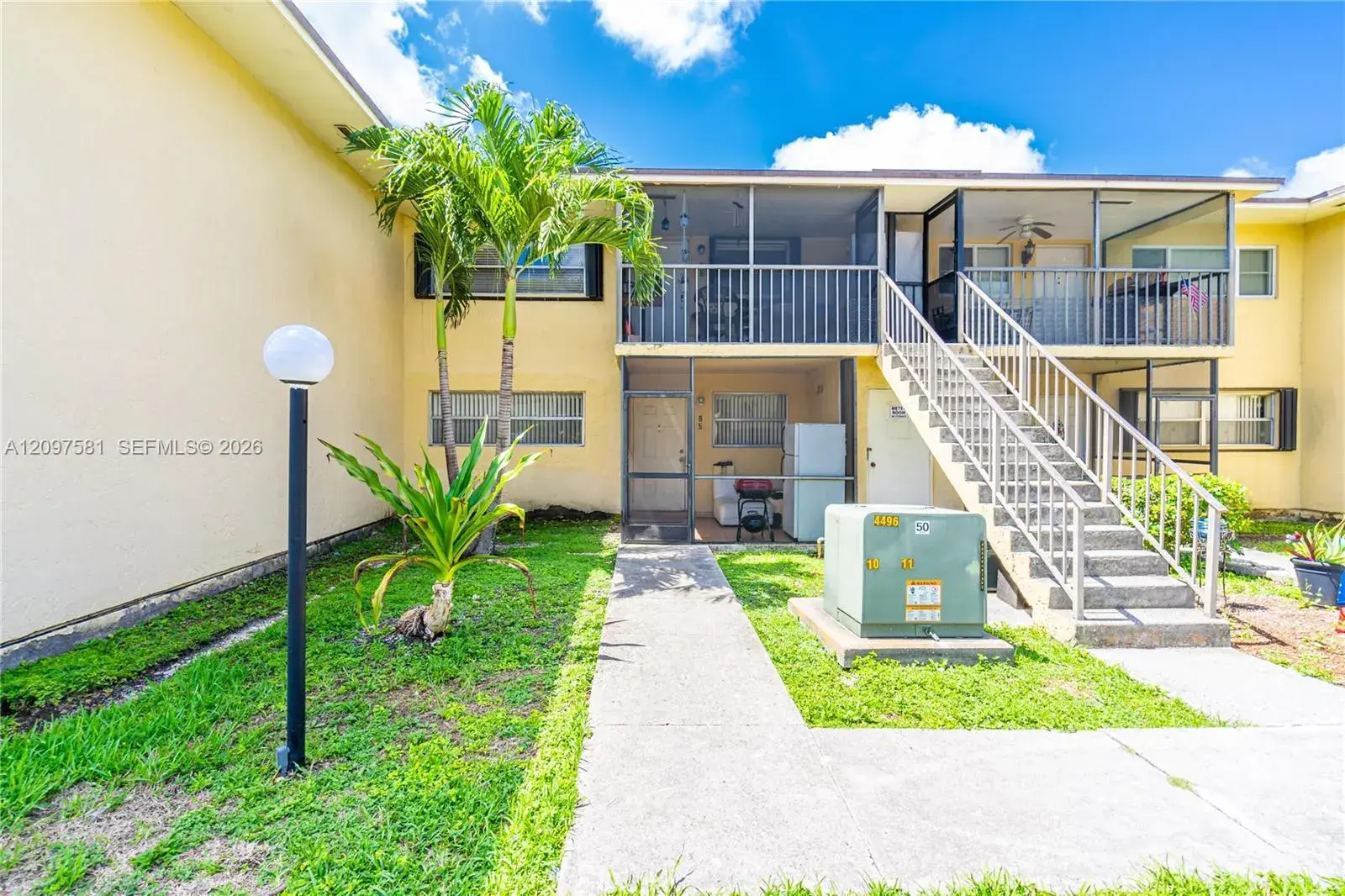2 bedroom 2 bath Residential for sale at 15609 SW 73rd Cir Ter # 5, Miami FL 33193