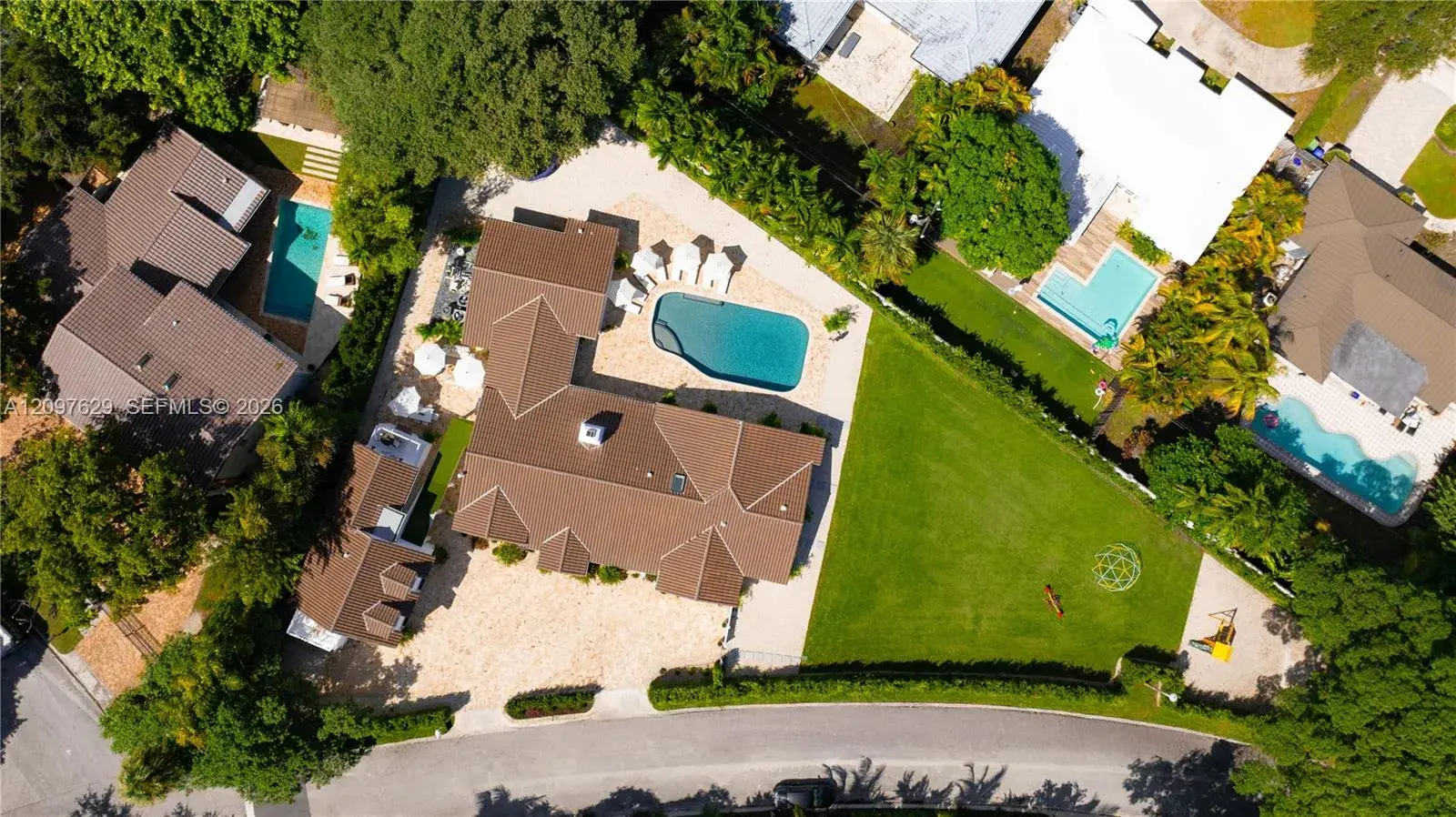 4700 Lake Rd, Miami FL 33137