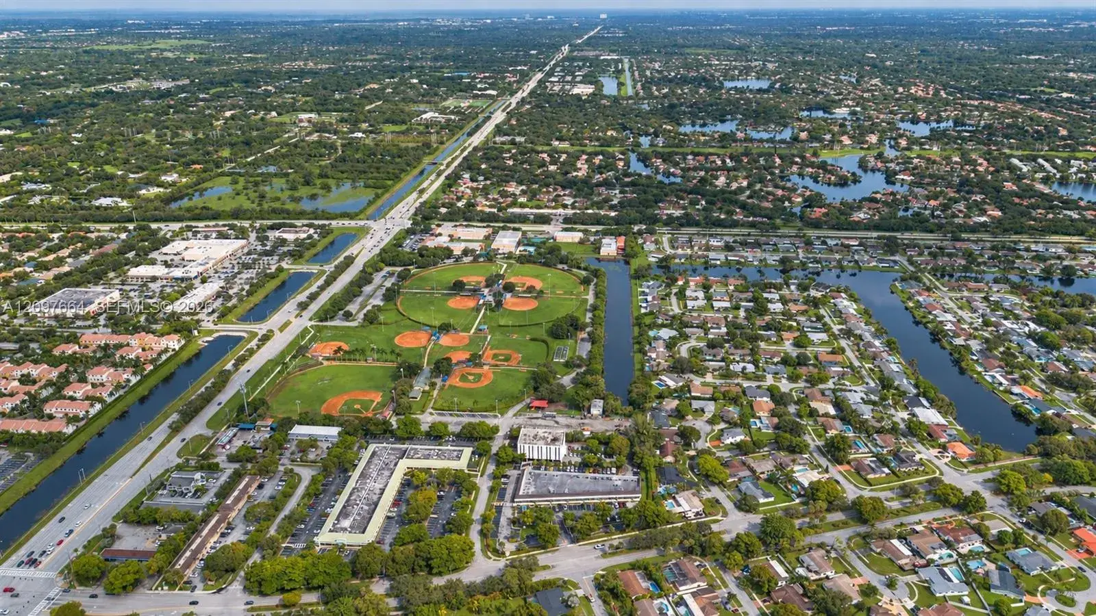 Commercial Sale for sale at 12171 Taft St, Pembroke Pines FL 33026