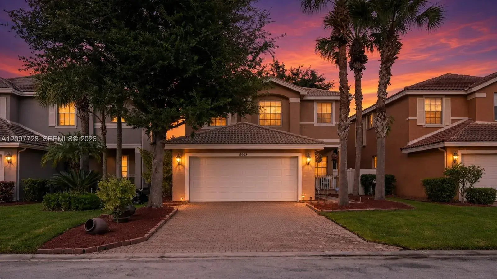 4 bedroom 2 bath Residential for sale at 5402 W Queenship Ct, Green Acres FL 33463