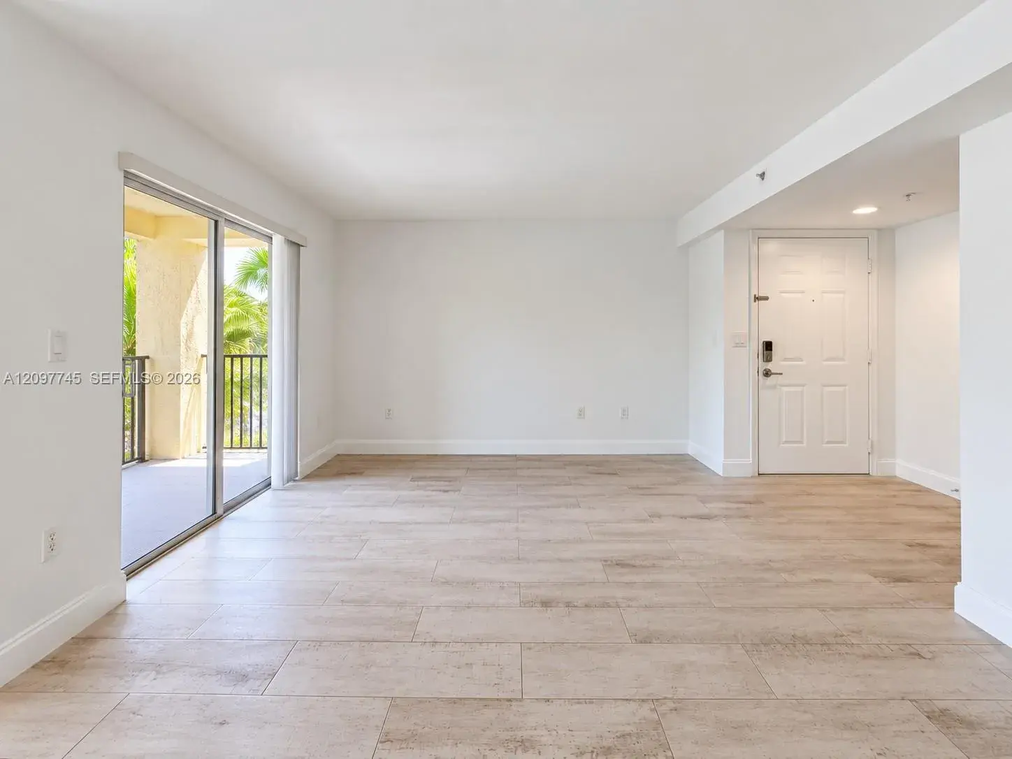791 N Pine Island Rd # 214, Plantation FL 33324