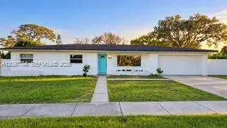 3 bedroom 2 bath Residential for sale at 115 E Avenue B, Melbourne FL 32901