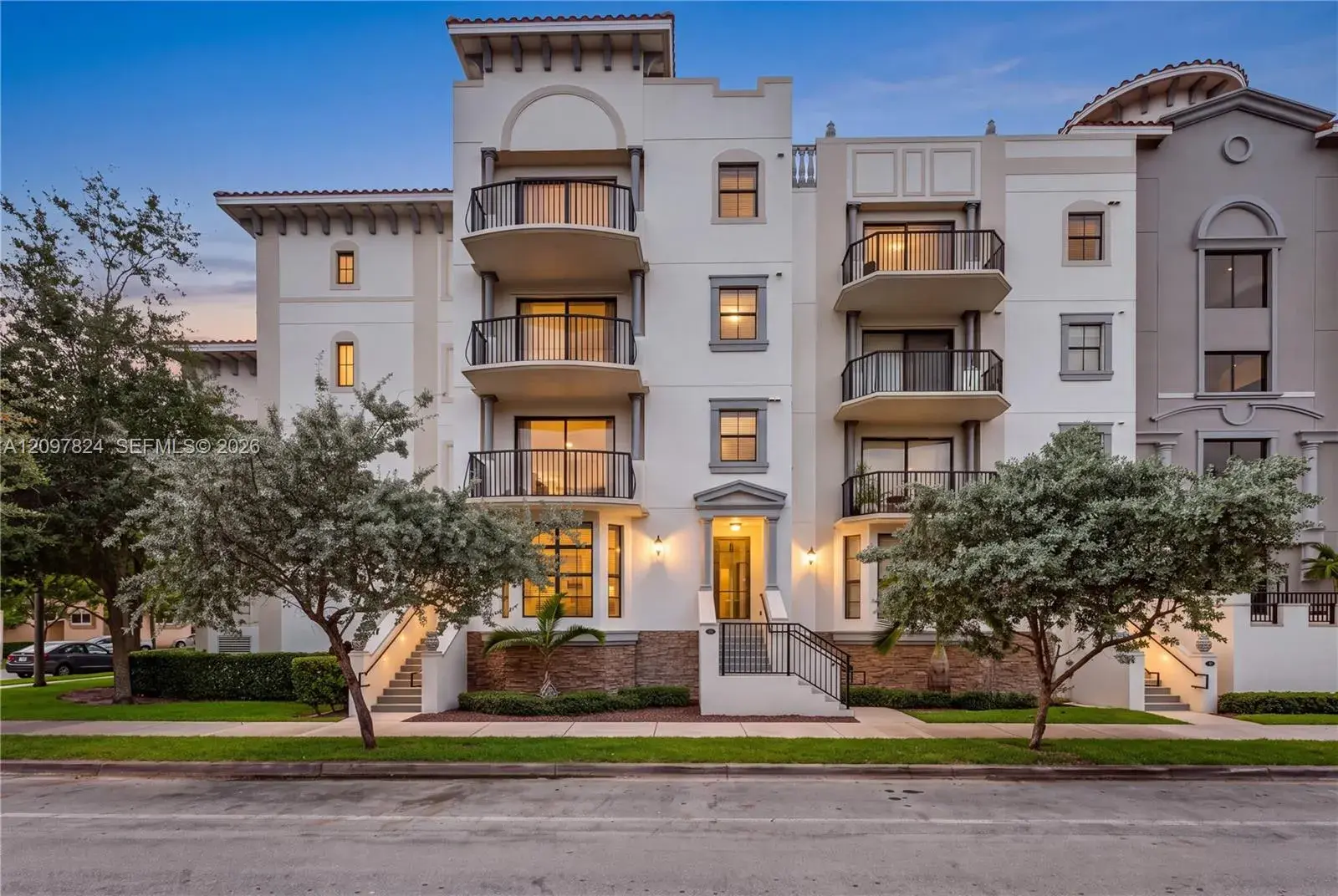 1650 Galiano St, Coral Gables FL 33134