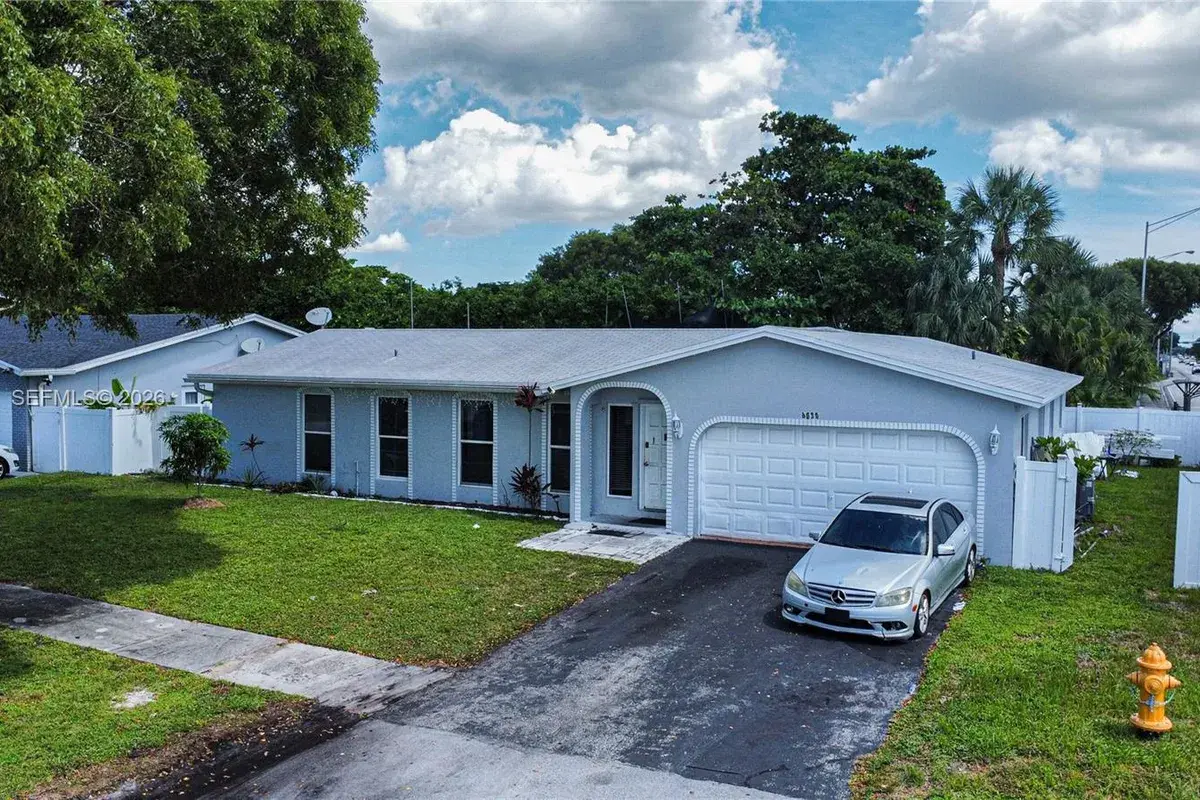 5600 NW 57th Way, Tamarac FL 33319