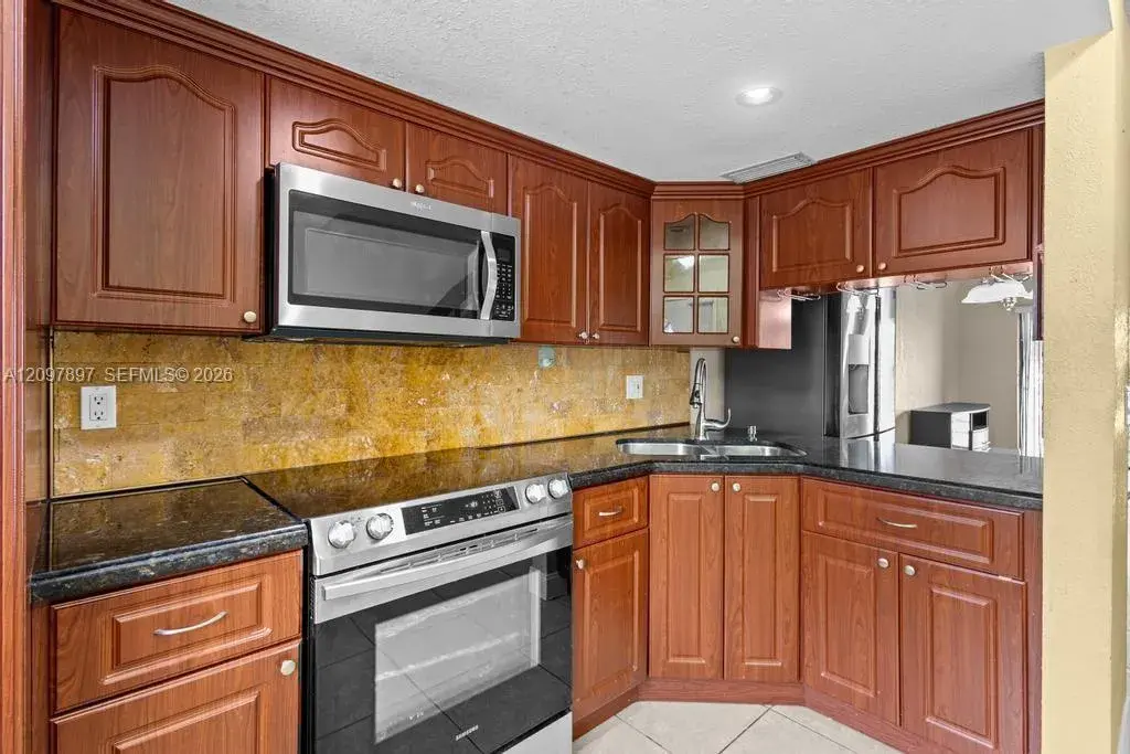 5953 W 28th Ave # 24, Hialeah FL 33016
