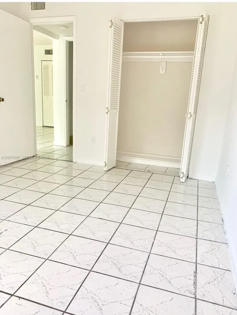 2 bedroom 2 bath Residential for sale at 400 NE 18th Ave # 202, Homestead FL 33033