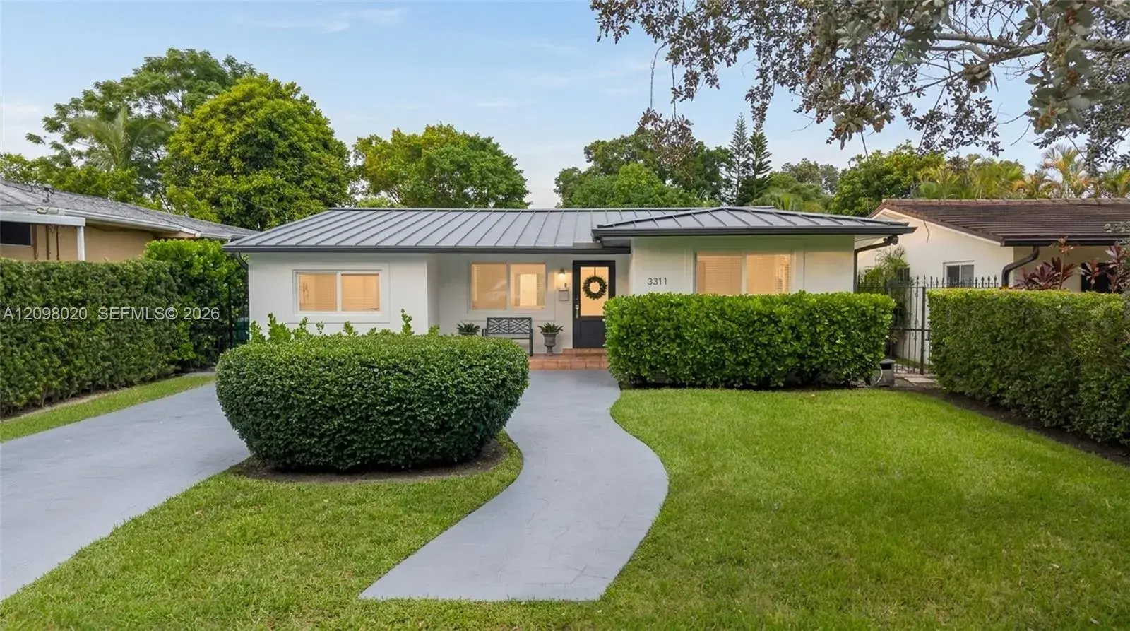 3 bedroom 2 bath Residential for sale at 3311 SW 64 ave, Miami FL 33155