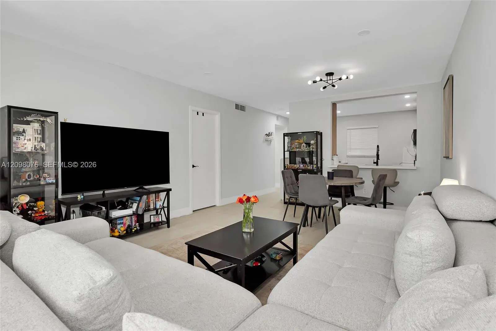 7845 Camino Real # 212, Miami FL 33143