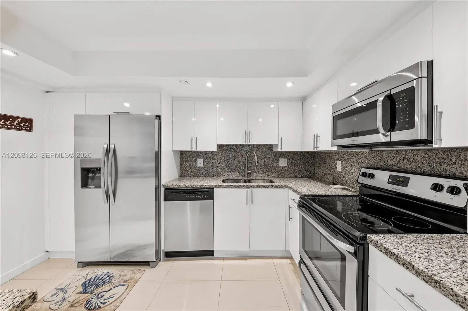 2 bedroom 2 bath Residential for sale at 1000 Quayside Ter # 1103, Miami FL 33138