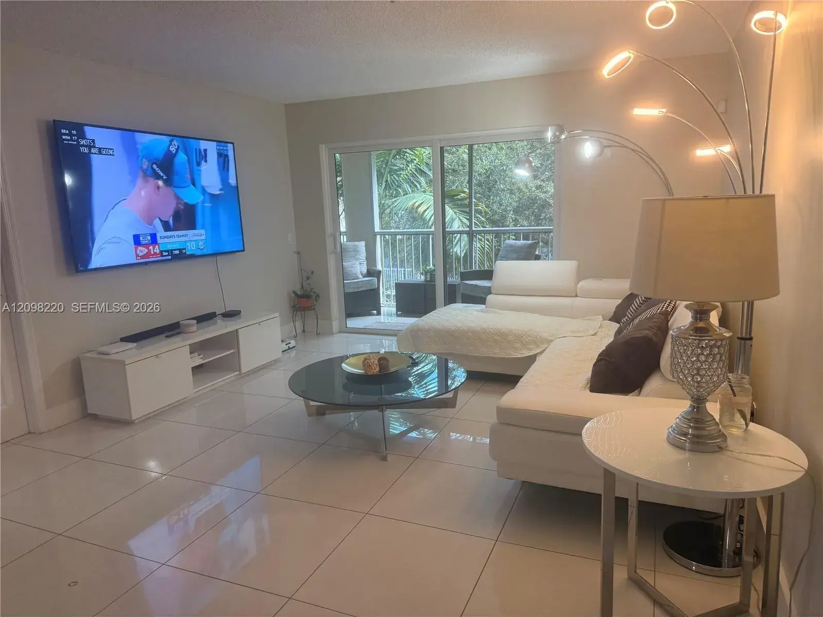 430 S Park Rd # 302, Hollywood FL 33021