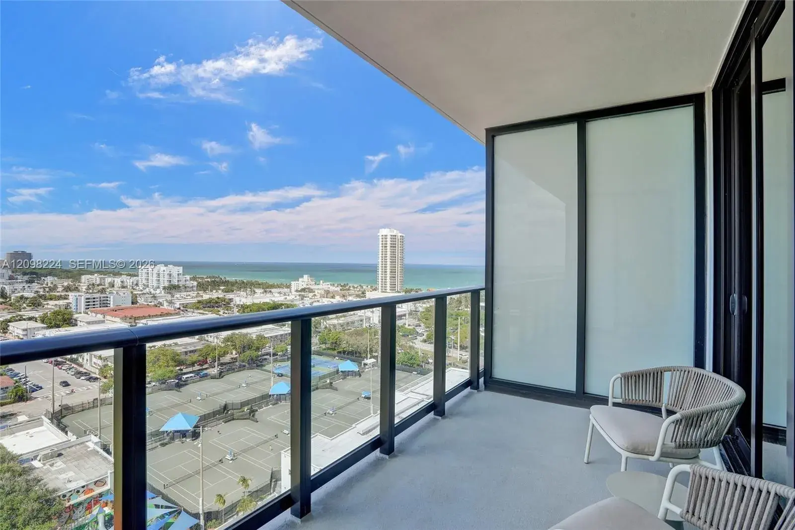 1 bedroom 1 bath Residential for sale at 580 72nd St # 905, Miami Beach FL 33141