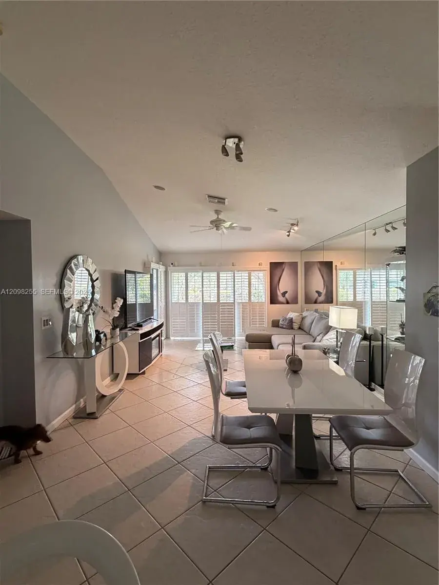 12802 Woodmill Dr, Palm Beach Gardens FL 33418