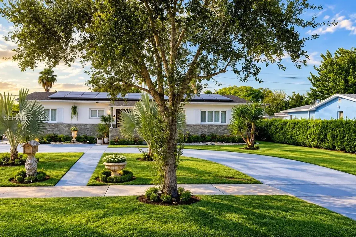 9911 Haitian Dr, Cutler Bay FL 33189