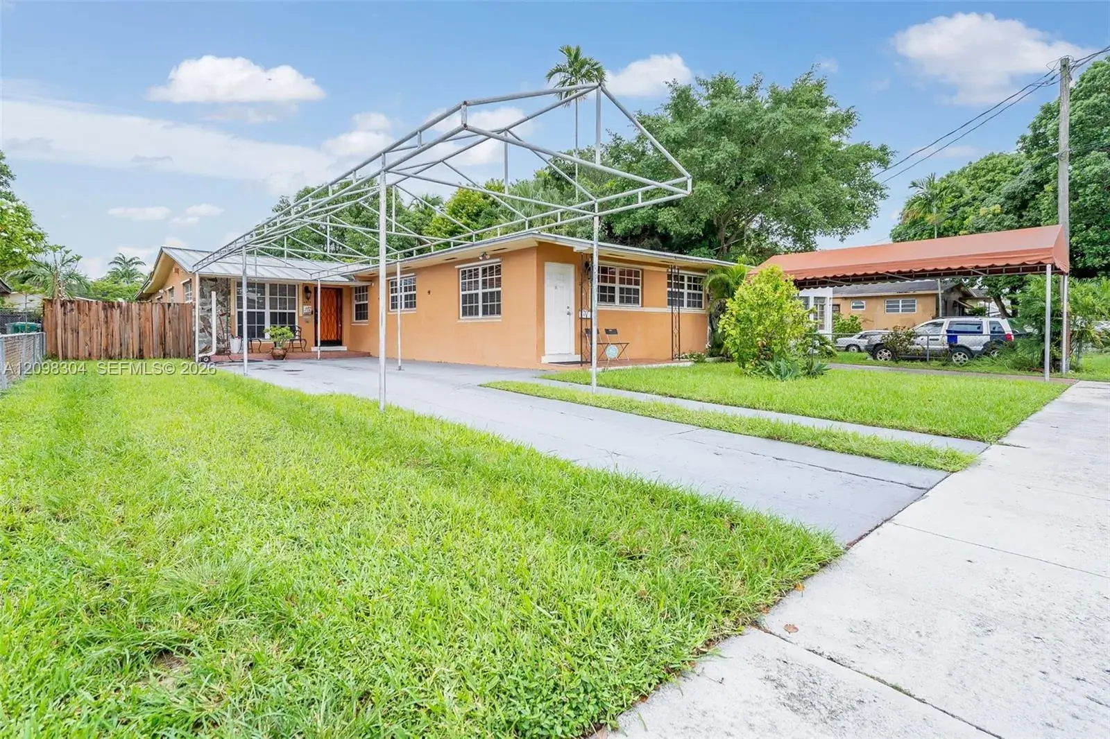 Residential Income for sale at 2815 SW 36th Ave, Miami FL 33133