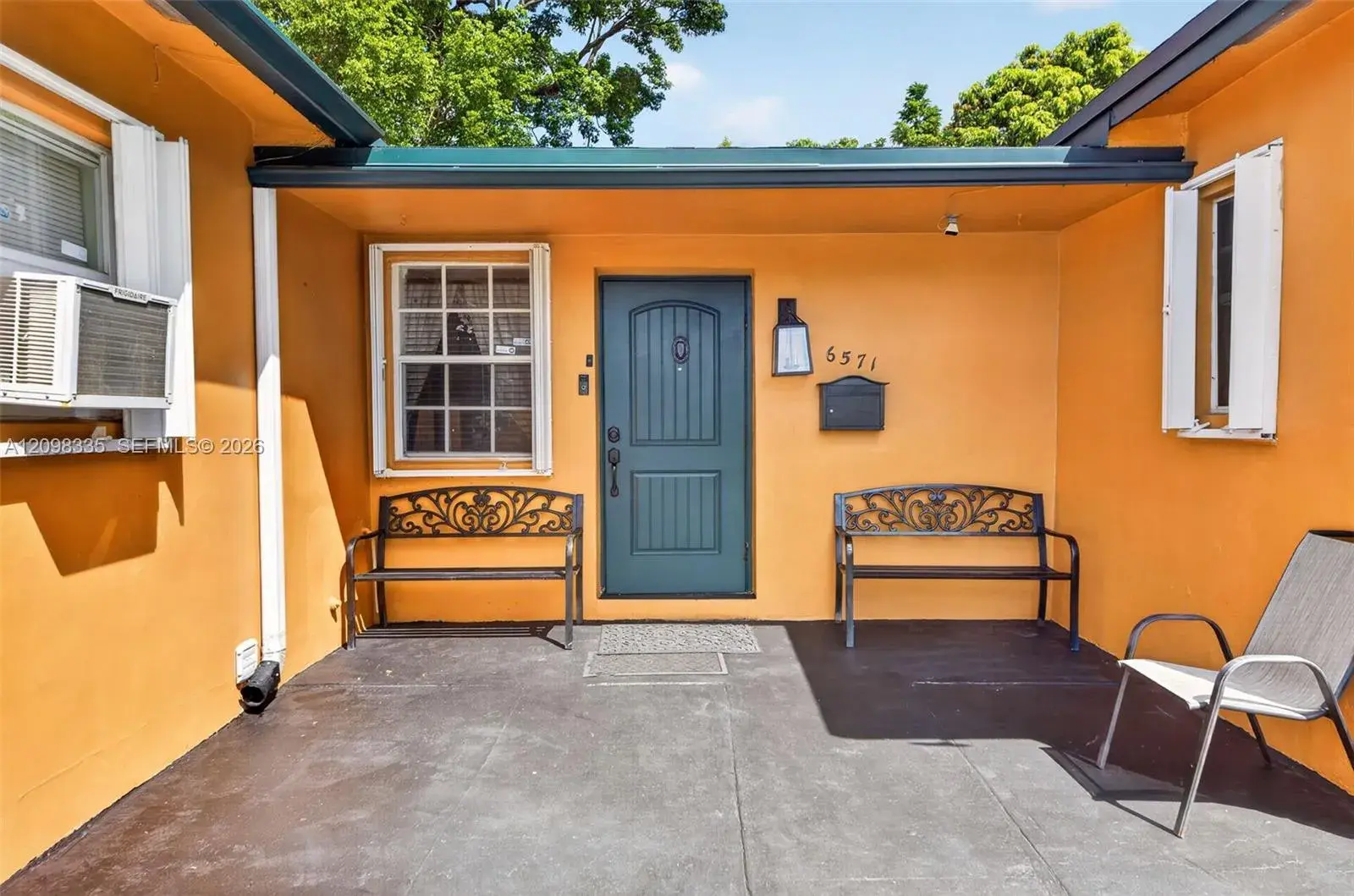 6571 SW 7th Ct, North Lauderdale FL 33068