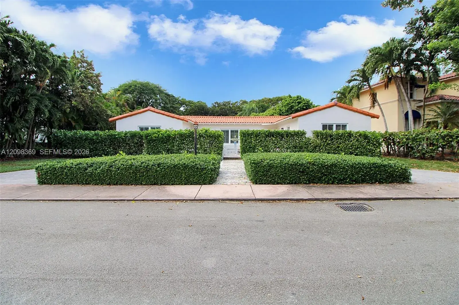 3 bedroom 2 bath Residential for sale at 1110 Wallace St, Coral Gables FL 33134