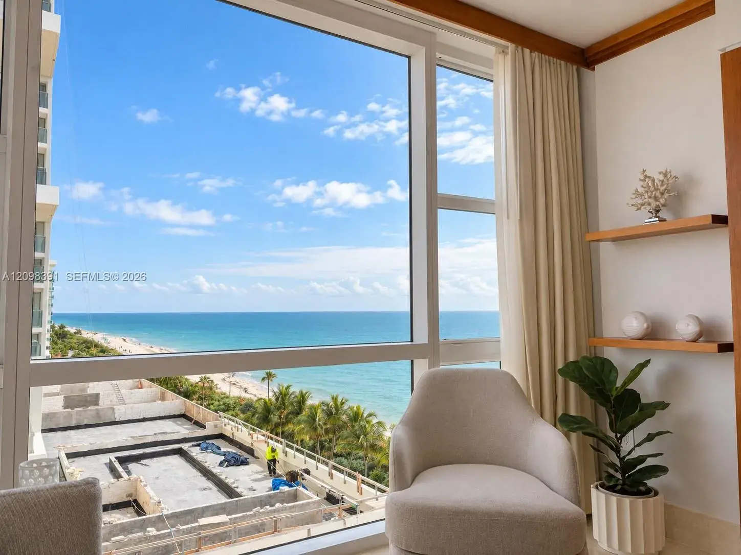 1 bedroom 1 bath Residential for sale at 6801 Collins Ave # 811, Miami Beach FL 33141