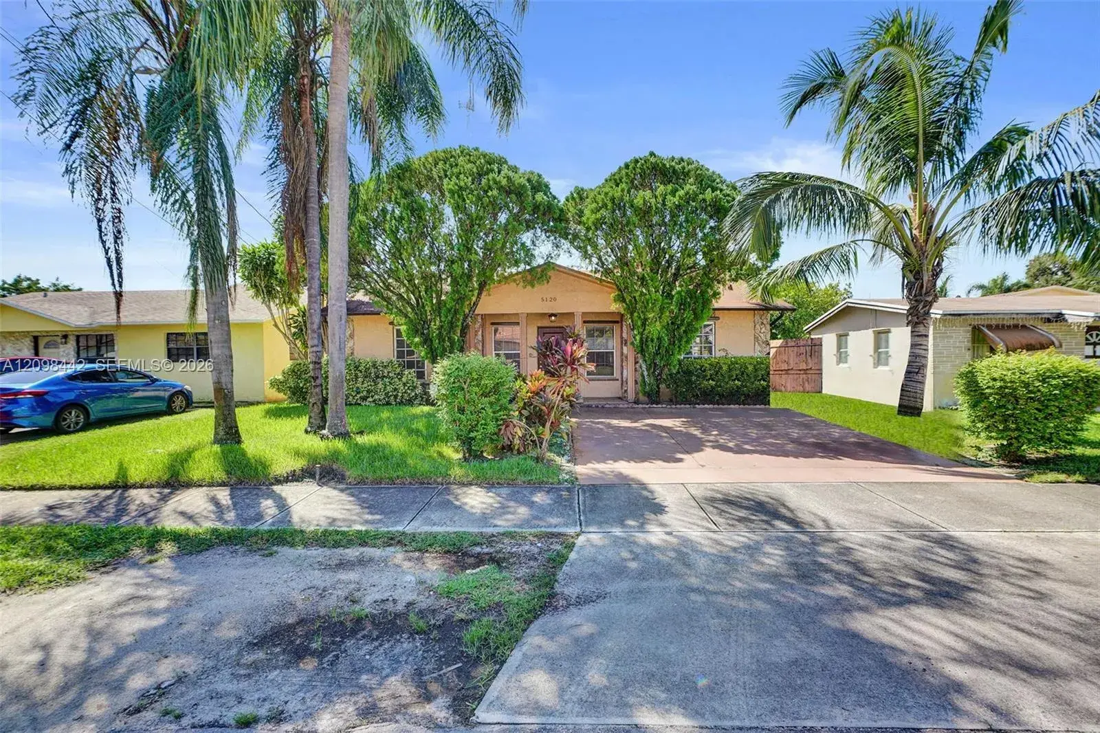 5 bedroom 3 bath Residential for sale at 5120 SW 22nd St, West Park FL 33023