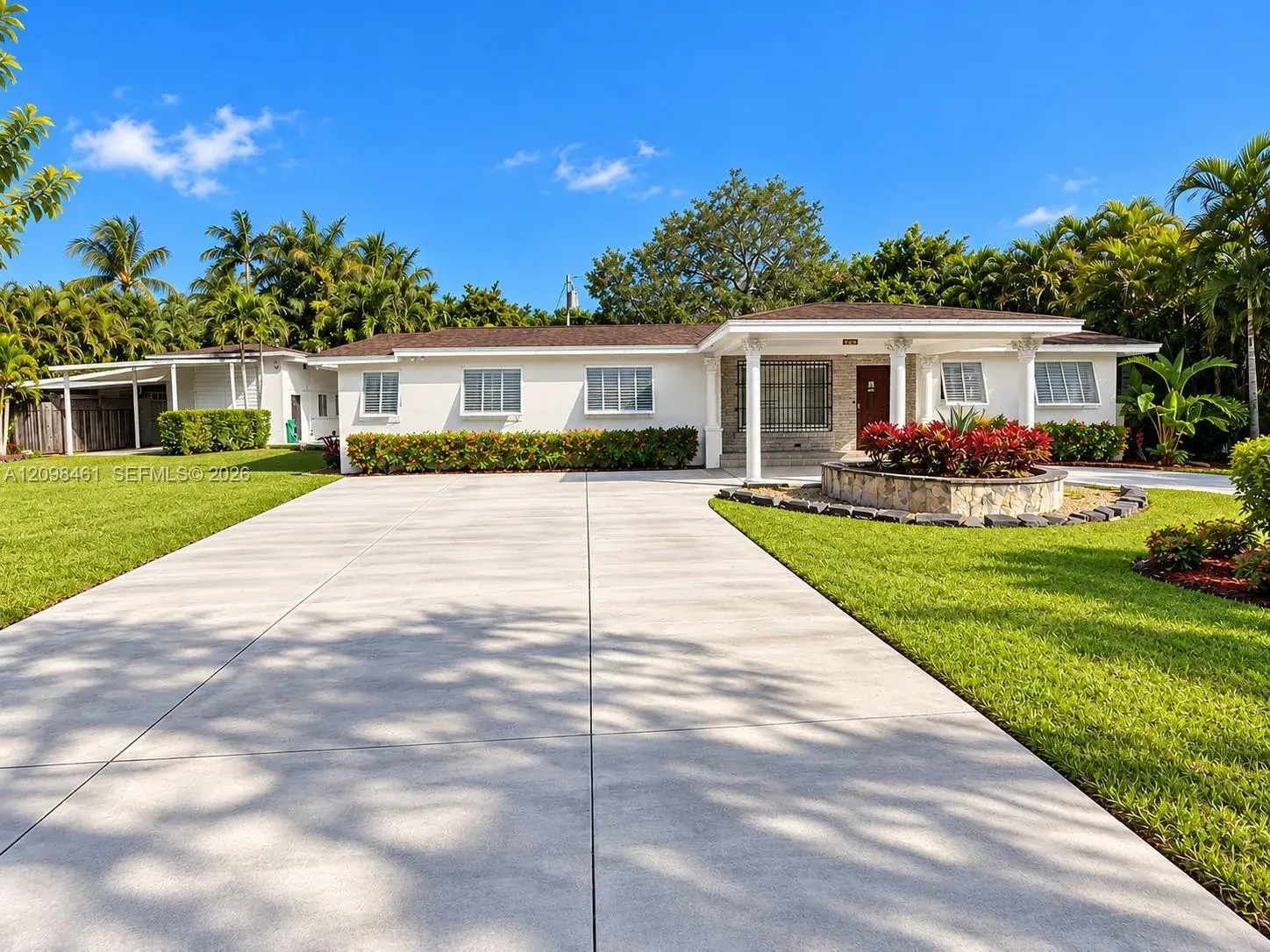 4 bedroom 2 bath Residential for sale at 11845 SW 97th Ave, Miami FL 33176