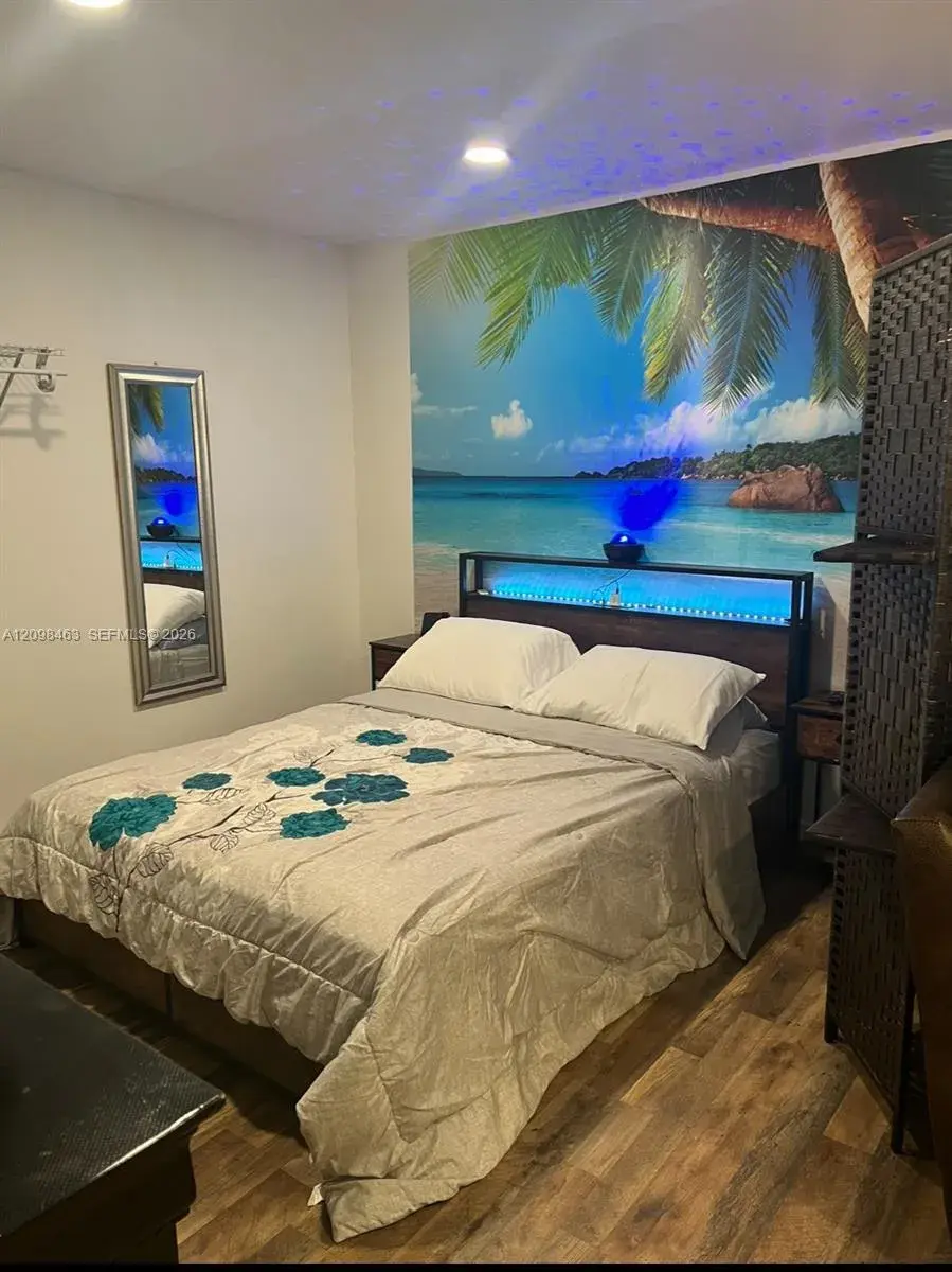 626 N Gay AVE, Panama City FL 32404