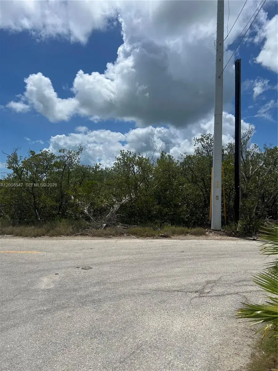 0 Gren Ln, Torch Key FL 33042