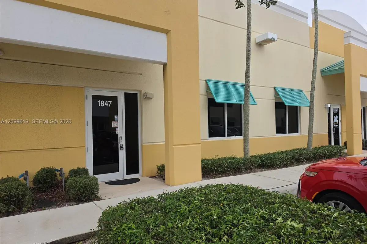 1847 Banks Rd, Margate FL 33063