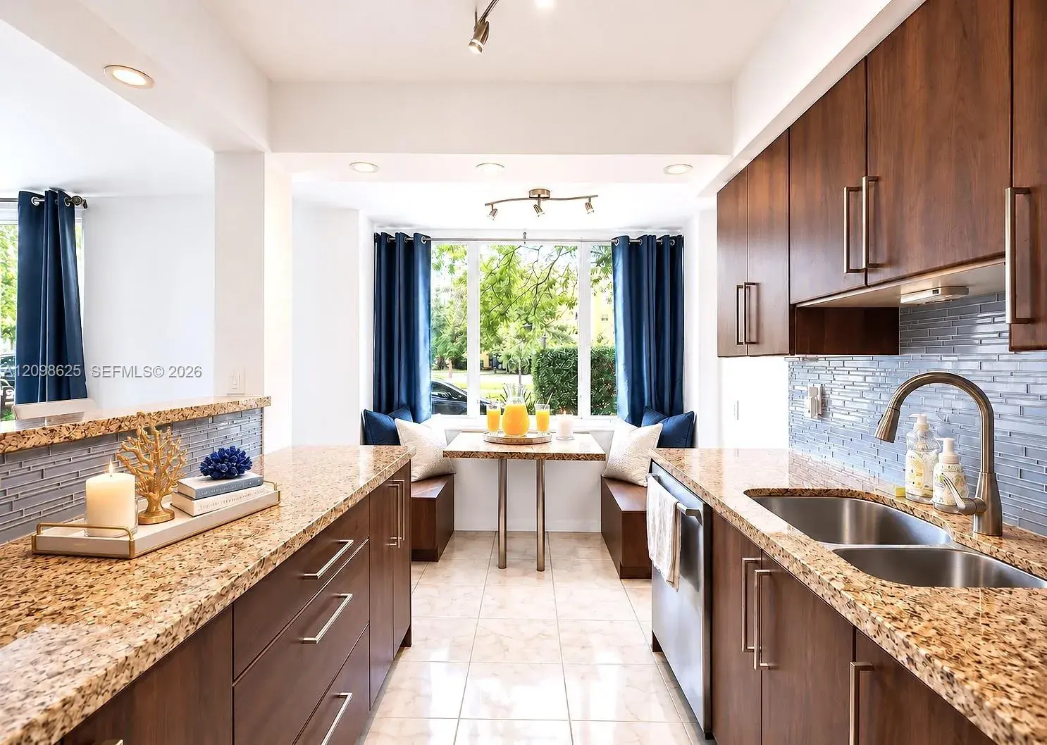 250 180th Dr # 155, Sunny Isles Beach FL 33160
