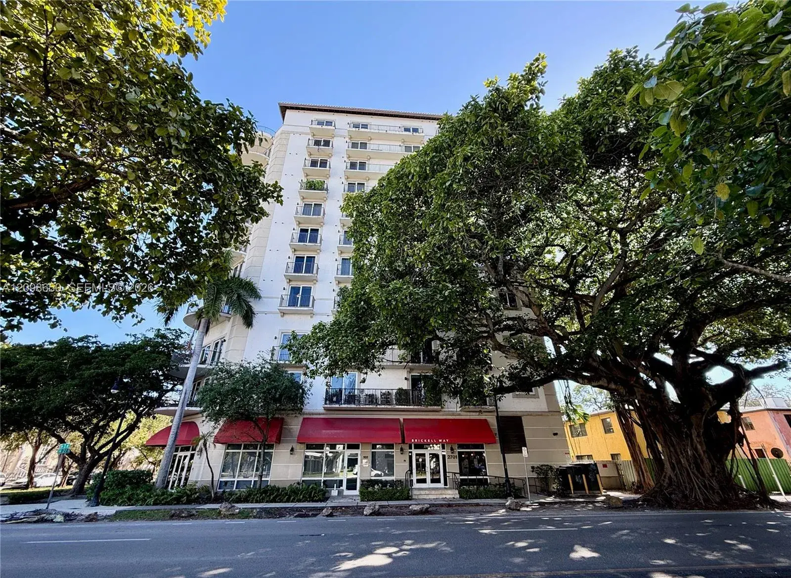 1 bedroom 1 bath Residential for sale at 2701 SW 3rd Ave # 202, Miami FL 33129
