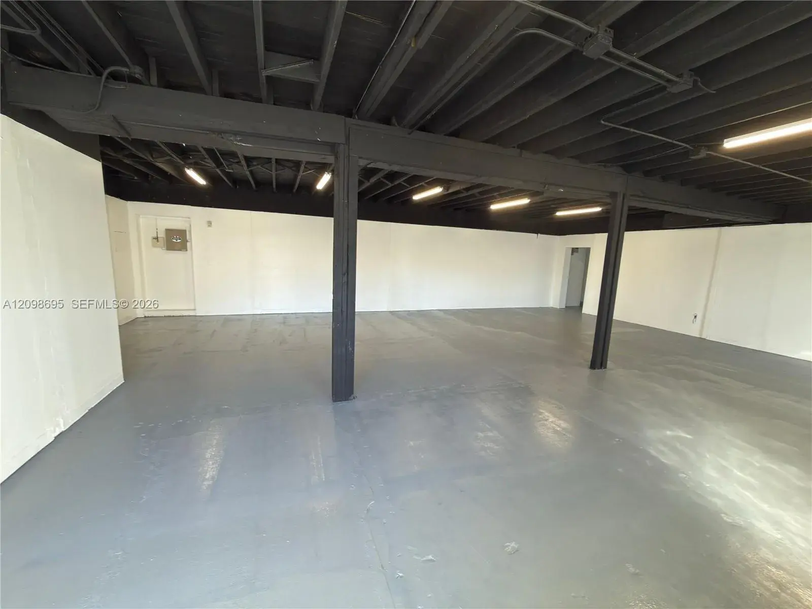 Commercial Sale for sale at 916 N 20th Ave, Hollywood FL 33020