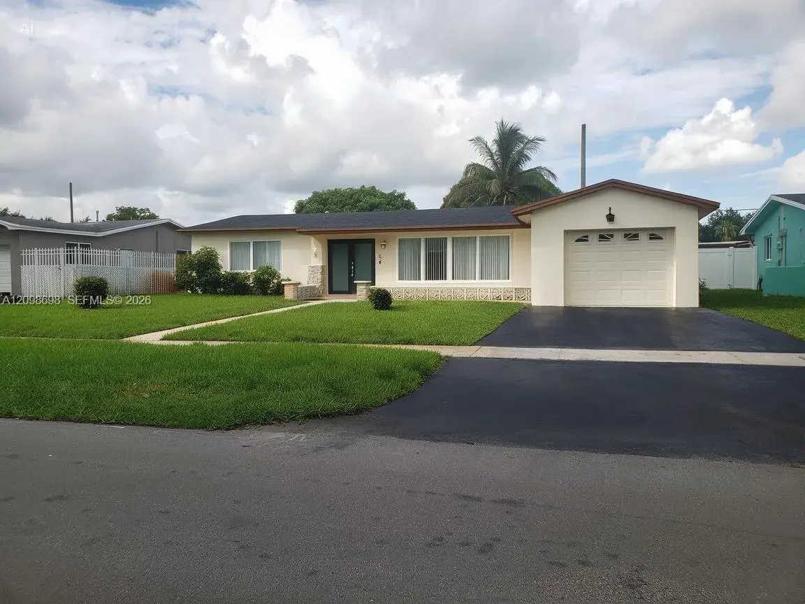 3 bedroom 2 bath Residential for sale at 510 SW 70th Ave, Pembroke Pines FL 33023