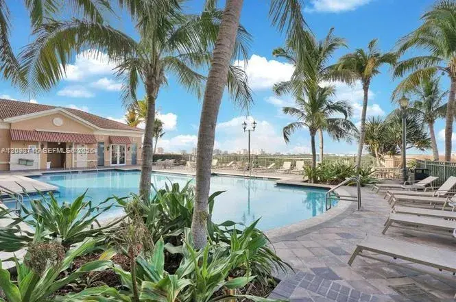 2 bedroom 2 bath Residential for sale at 3232 SW 22nd Ter # 1510, Miami FL 33145