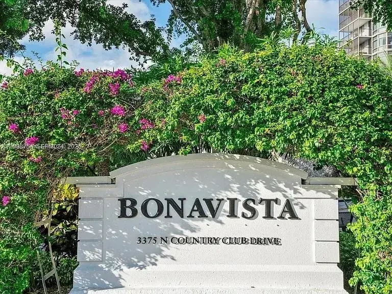 2 bedroom 2 bath Residential for sale at 3375 N Country Club Dr # 605, Aventura FL 33180