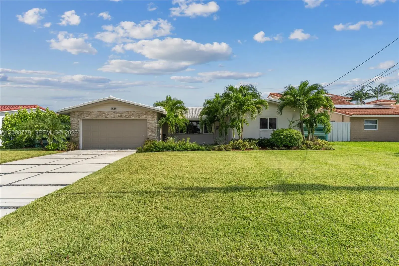 1424 NE 53rd Ct # 0, Fort Lauderdale FL 33334