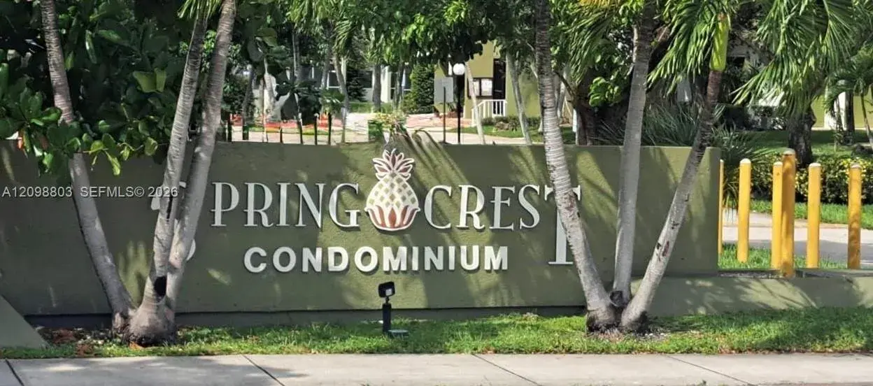 1 bedroom 1 bath Residential for sale at 4205 N UNIVERSITY DR PH, Sunrise FL 33351