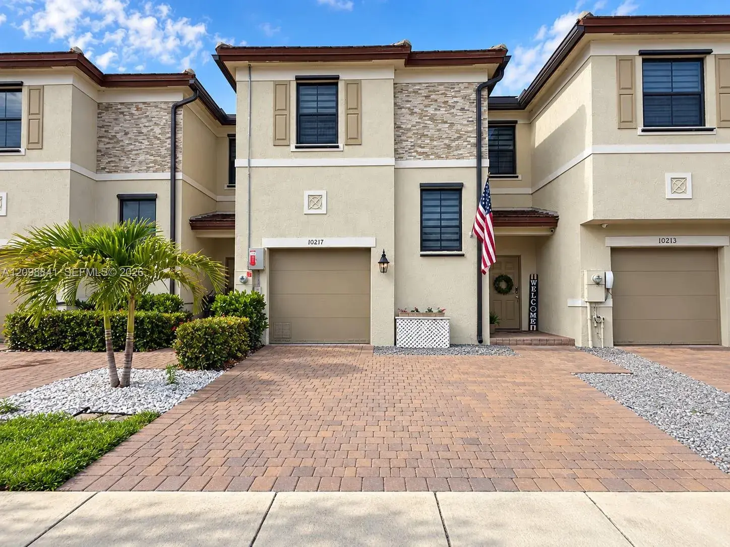 3 bedroom 2 bath Residential for sale at 10217 SW 231st Ln, Miami FL 33190