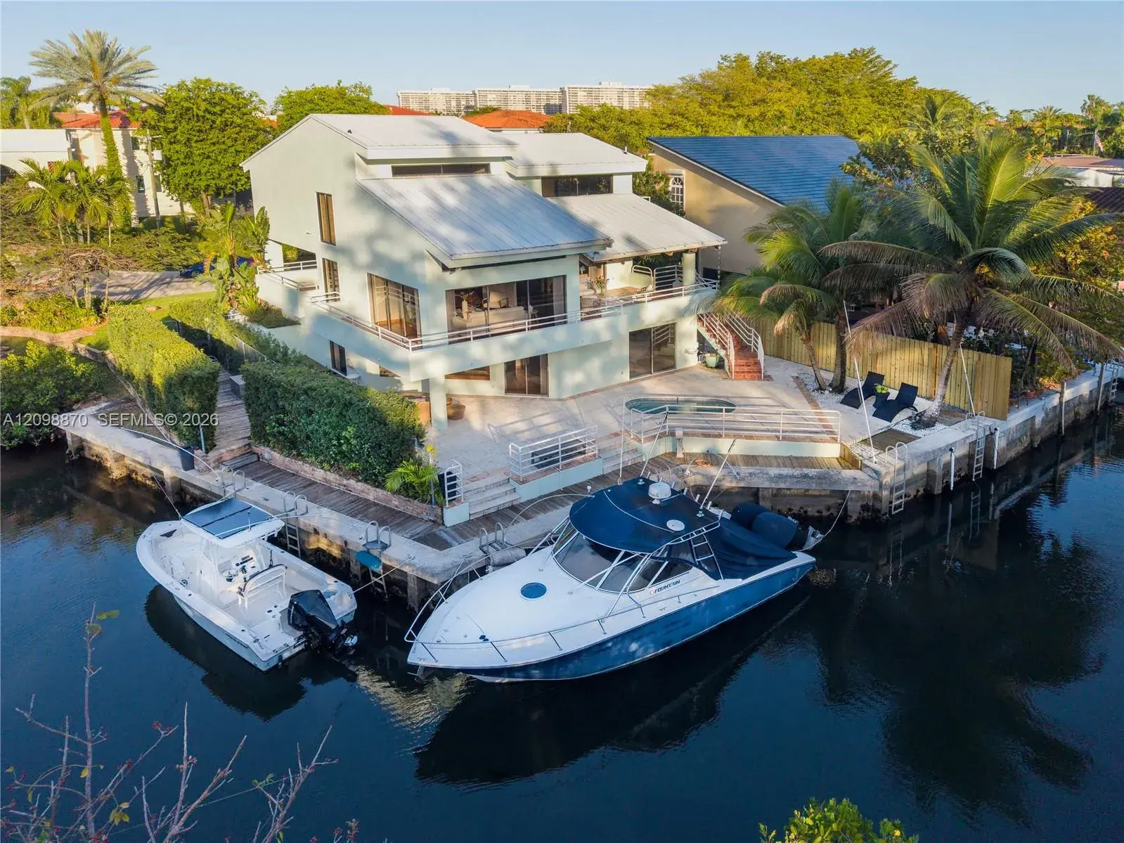 4 bedroom 4 bath Residential for sale at 3520 Rockerman Rd, Miami FL 33133