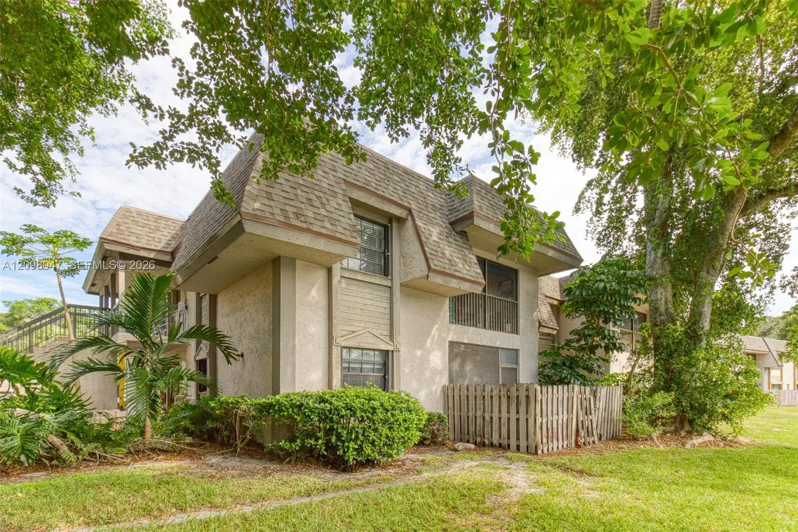 2 bedroom 2 bath Residential for sale at 3644 NW 95th Ter # 3K, Sunrise FL 33351