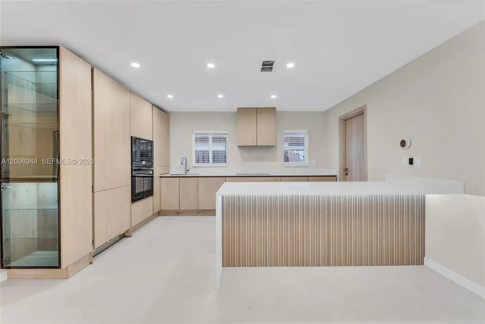 3 bedroom 2 bath Residential for sale at 5419 NE 22nd Ave, Fort Lauderdale FL 33308