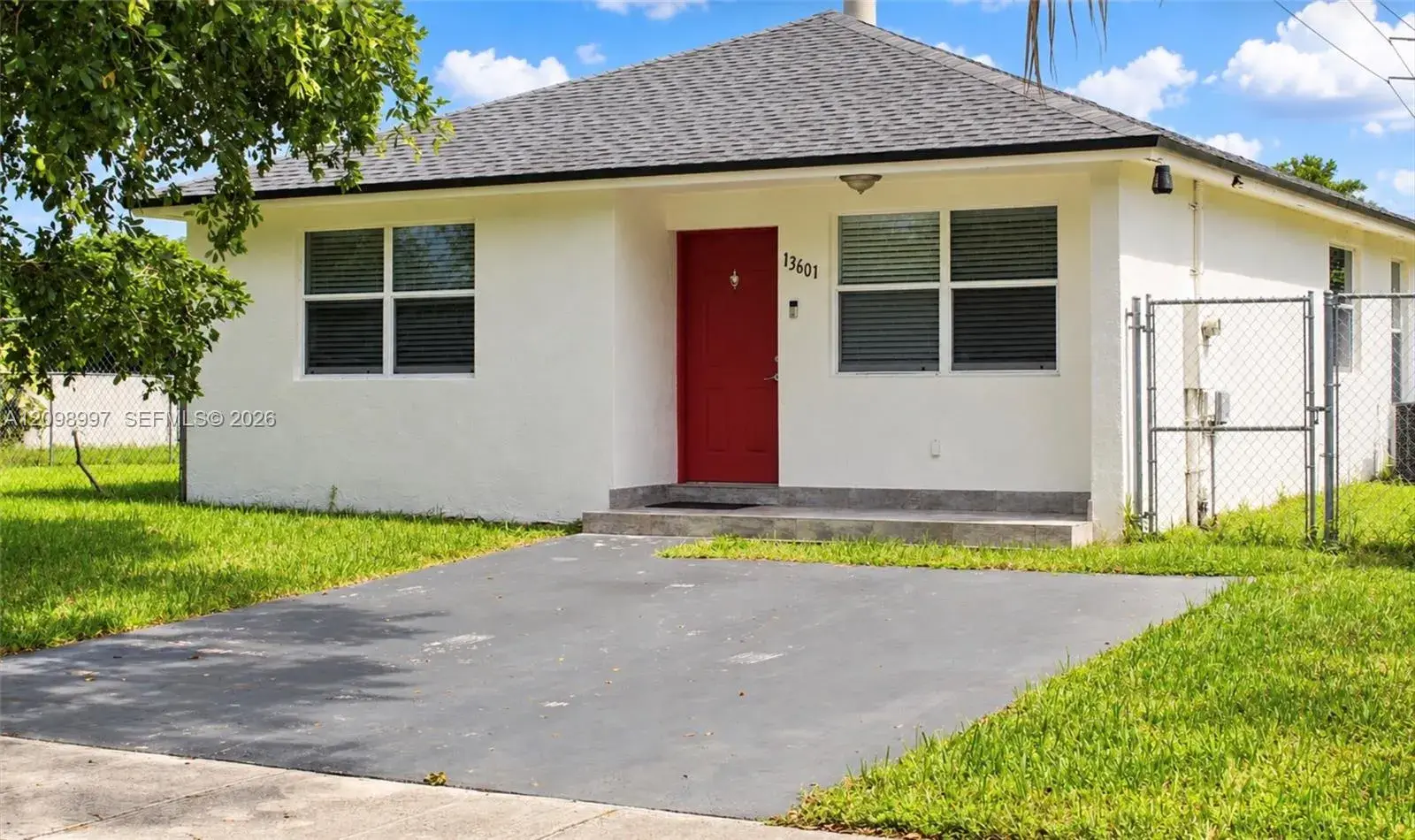 4 bedroom 2 bath Residential for sale at 13601 Harrison St, Miami FL 33176