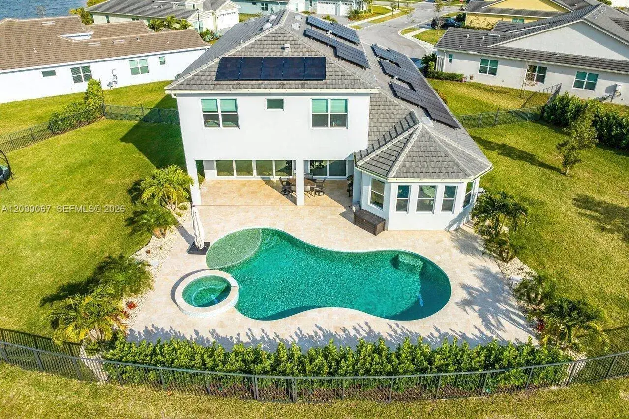 6 bedroom 4 bath Residential for sale at 15962 Wildflower CT, Loxahatchee FL 33470